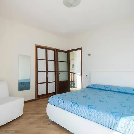 빌라 Damia, Independent With Direct Lake Access *