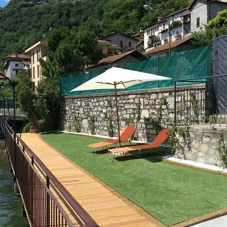 فيلة Damia, Independent With Direct Lake Access *